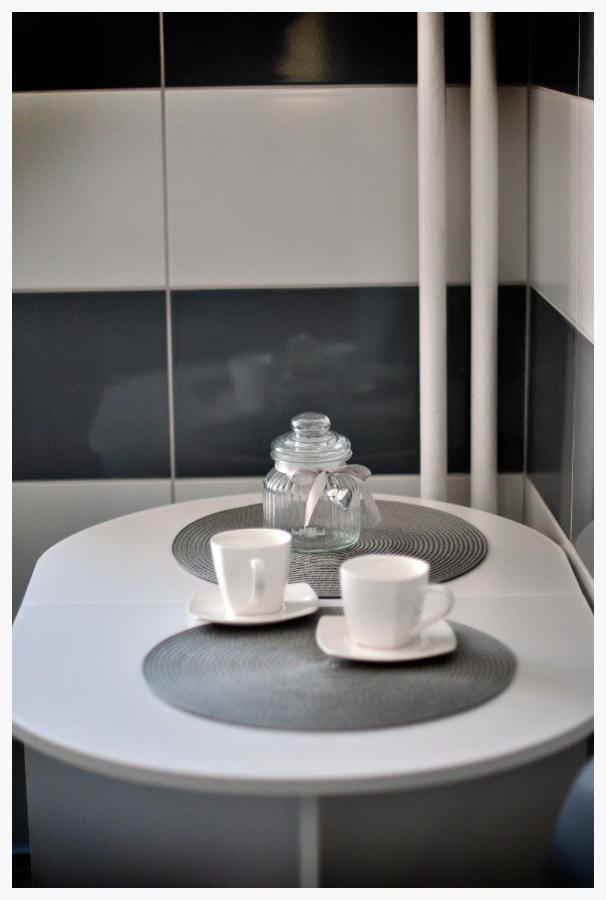 Color 24 Apartament II スタロバ・ボラ エクステリア 写真