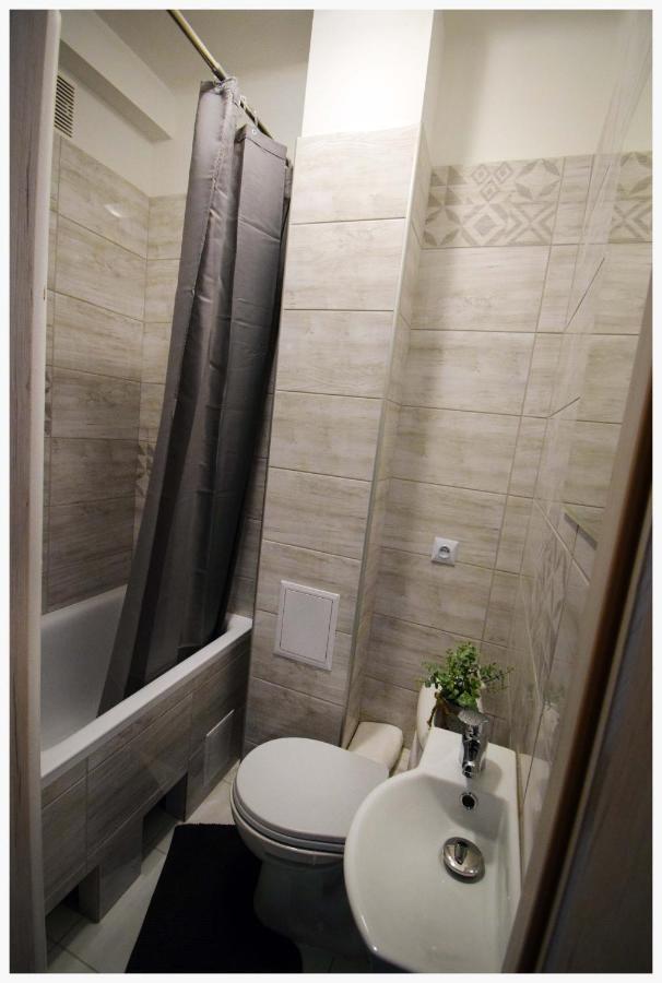 Color 24 Apartament II スタロバ・ボラ エクステリア 写真