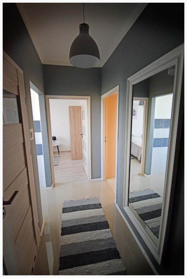 Color 24 Apartament II スタロバ・ボラ エクステリア 写真