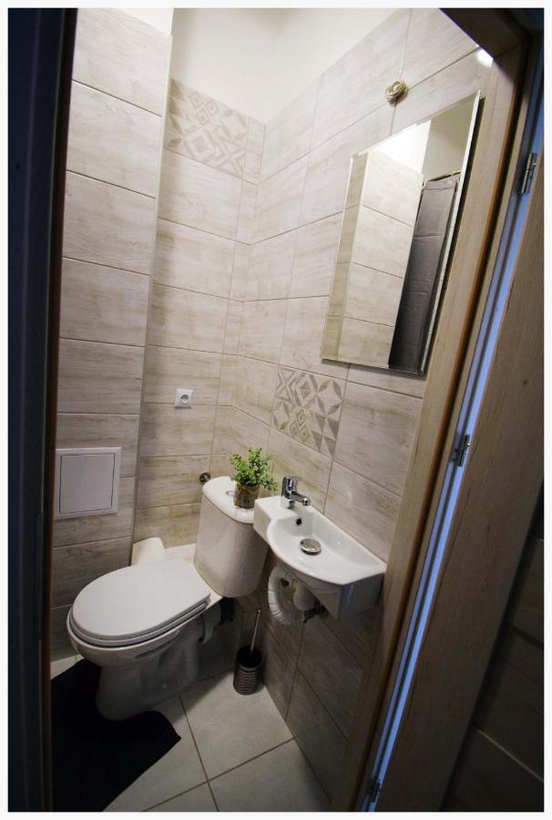 Color 24 Apartament II スタロバ・ボラ エクステリア 写真